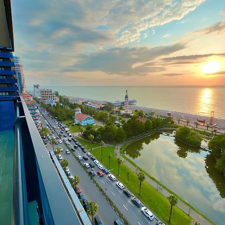 Aparthotel Orbi City Batumi Exterior foto