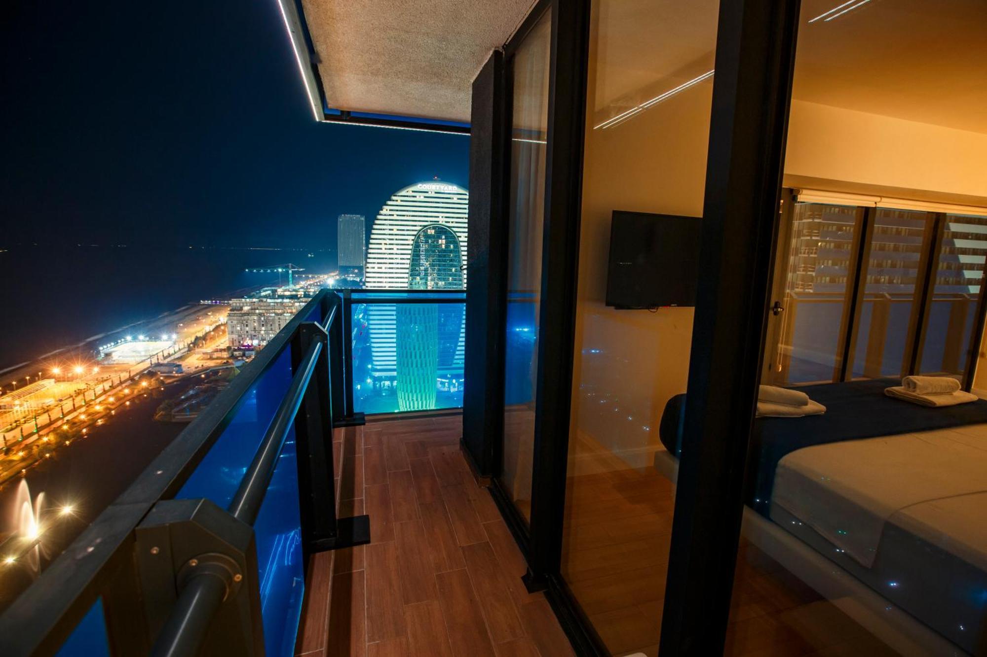 Aparthotel Orbi City Batumi Exterior foto