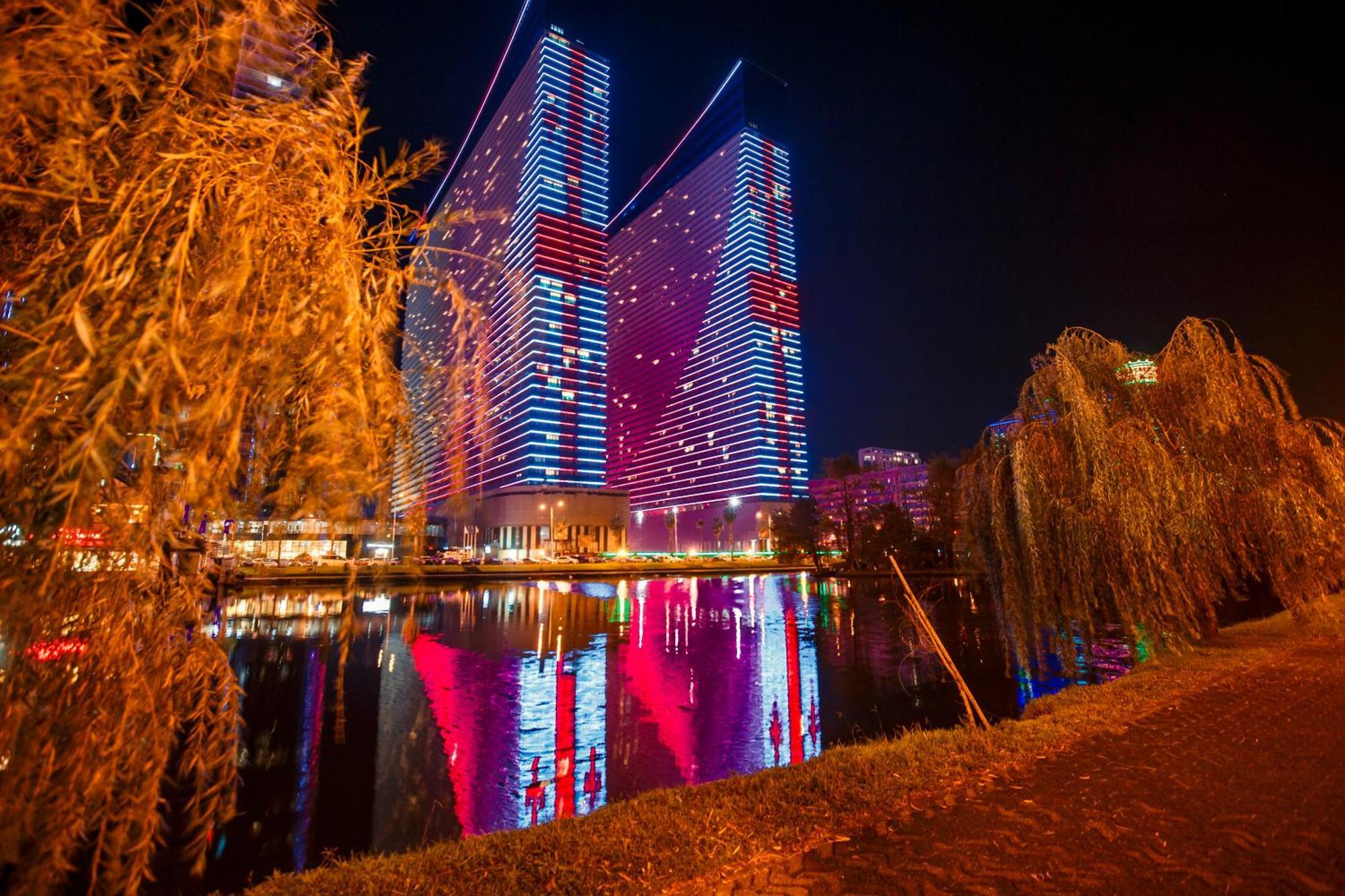 Aparthotel Orbi City Batumi Exterior foto