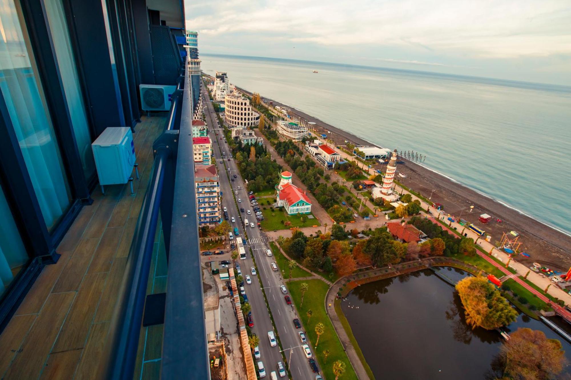 Aparthotel Orbi City Batumi Exterior foto