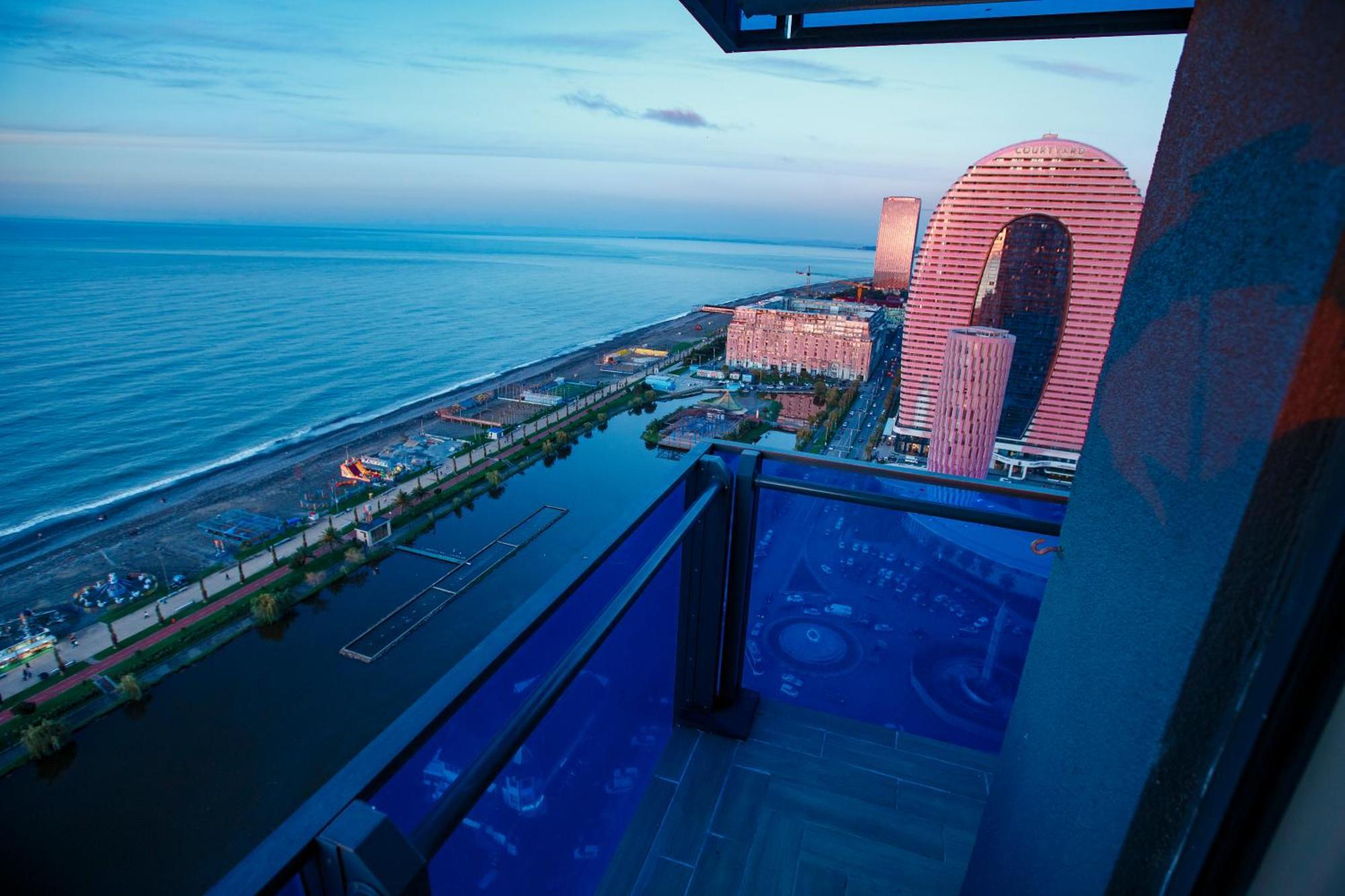 Aparthotel Orbi City Batumi Exterior foto