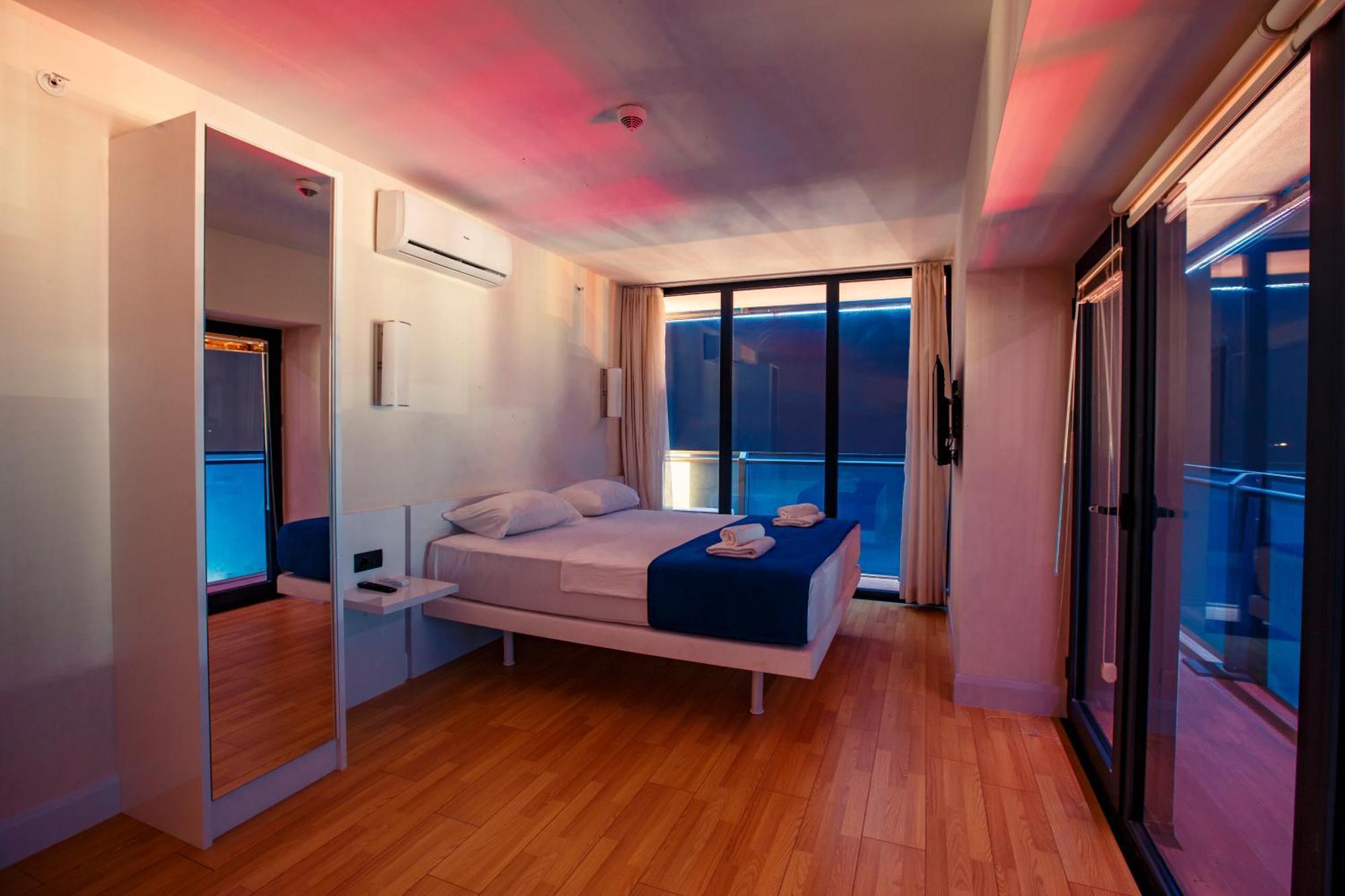 Aparthotel Orbi City Batumi Exterior foto